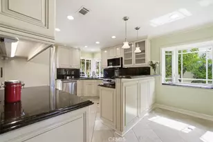 23639 Via Primero, Valencia, CA 91355 - Photo 13
