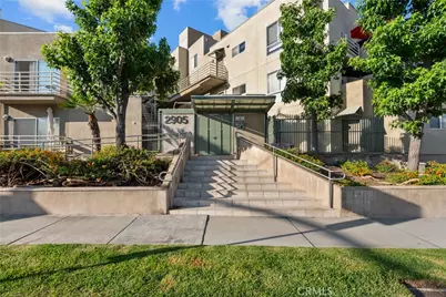 2905 Montrose Avenue #610, La Crescenta, CA 91214 - Photo 53