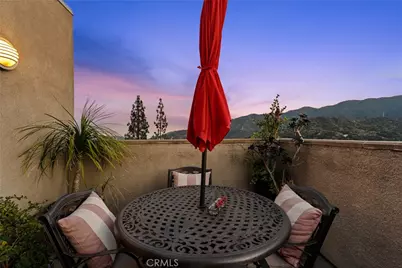 2905 Montrose Avenue #610, La Crescenta, CA 91214 - Photo 5