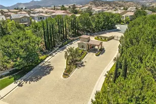 11910 Red Hawk Ln, Porter Ranch, CA 91326 - Photo 19
