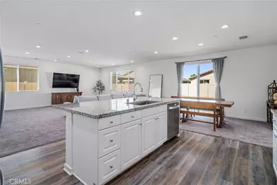 45025 43rd, Lancaster, CA 93536 - Photo 9