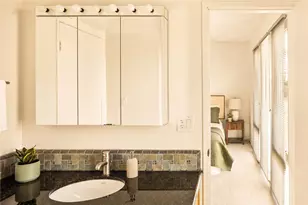 12452 Laurel Terrace Dr, Studio City, CA 91604 - Photo 27