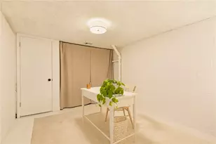 12452 Laurel Terrace Dr, Studio City, CA 91604 - Photo 37