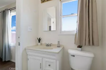 15940 Blackhawk Street, Granada Hills, CA 91344 - Photo 15