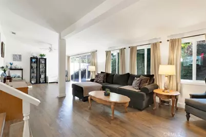 15940 Blackhawk Street, Granada Hills, CA 91344 - Photo 11