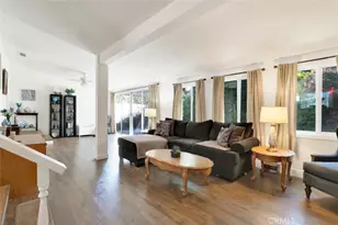 15940 Blackhawk St, Granada Hills, CA 91344 - Photo 11