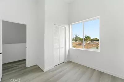 9709 Willis, North Hills, CA 91343 - Photo 37