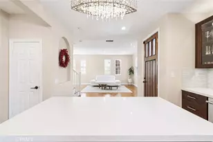 27008 Monterey Ave, Valencia, CA 91355 - Photo 7
