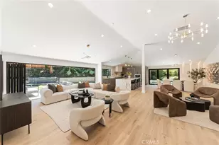 22850 Margarita Dr, Woodland Hills, CA 91364 - Photo 11