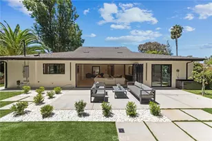 22850 Margarita Dr, Woodland Hills, CA 91364 - Photo 27