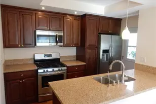 5322 Don Pio Dr, Woodland Hills, CA 91364 - Photo 5