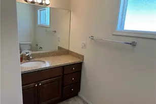 5322 Don Pio Dr, Woodland Hills, CA 91364 - Photo 17