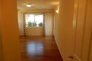 5322 Don Pio Dr, Woodland Hills, CA 91364 - Photo 11