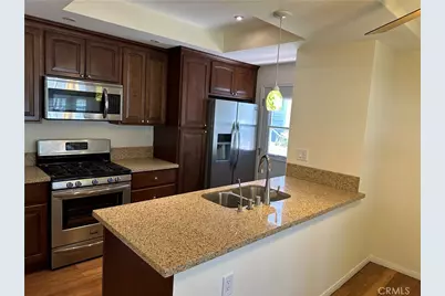 5322 Don Pio Drive, Woodland Hills, CA 91364 - Photo 9