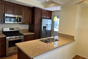 5322 Don Pio Dr, Woodland Hills, CA 91364 - Photo 9
