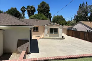 5322 Don Pio Dr, Woodland Hills, CA 91364 - Photo 31