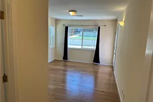 5322 Don Pio Dr, Woodland Hills, CA 91364 - Photo 15