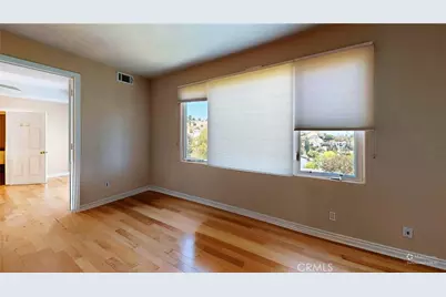 4936 Llano, Woodland Hills, CA 91364 - Photo 23