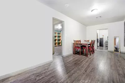 21006 Cohasset Street, Canoga Park, CA 91303 - Photo 15