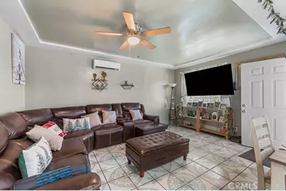 3891 Lugo, Lynwood, CA 90262 - Photo 9
