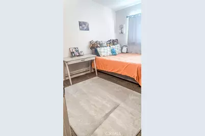 1046 W Holguin, Lancaster, CA 93534 - Photo 9