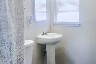 1046 W Holguin, Lancaster, CA 93534 - Photo 11