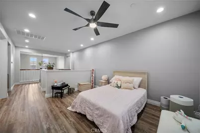 28649 Farrier, Valencia, CA 91354 - Photo 35