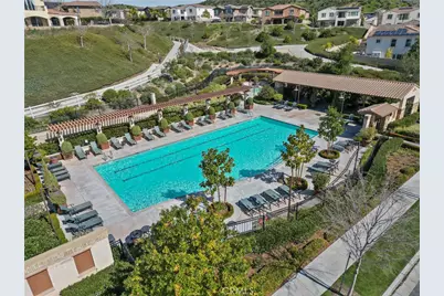 28649 Farrier, Valencia, CA 91354 - Photo 3