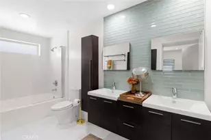 5016 Bakman, North Hollywood, CA 91601 - Photo 17