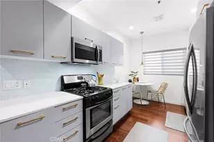 5016 Bakman, North Hollywood, CA 91601 - Photo 5