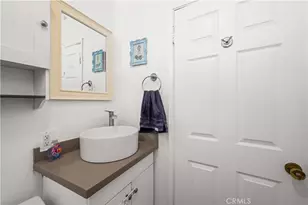 2839 Hillcrest Dr, Los Angeles, CA 90016 - Photo 15
