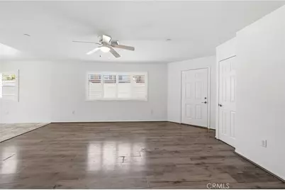 21716 Jack Place, Saugus, CA 91350 - Photo 5