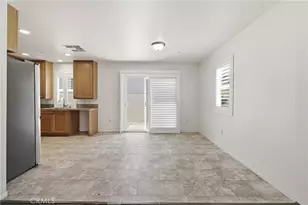 21716 Jack Pl, Saugus, CA 91350 - Photo 7
