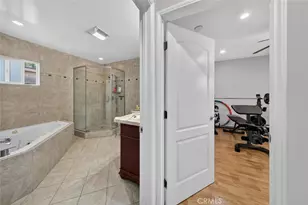 6415 Varna Ave, Van Nuys, CA 91401 - Photo 45