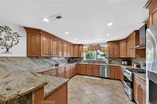 6415 Varna Ave, Van Nuys, CA 91401 - Photo 25