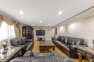 6415 Varna Ave, Van Nuys, CA 91401 - Photo 17