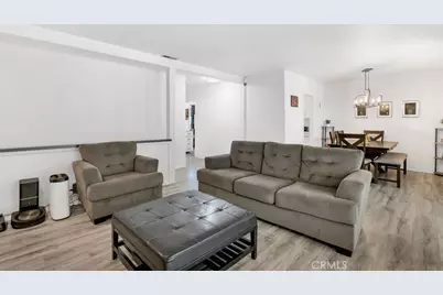 7533 Hatillo Avenue, Winnetka, CA 91306 - Photo 5