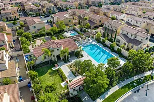 20276 Pienza, Porter Ranch, CA 91326 - Photo 37