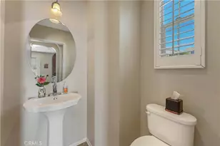 20276 Pienza, Porter Ranch, CA 91326 - Photo 11