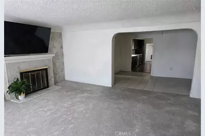 8216 S Van Ness Avenue, Los Angeles, CA 90047 - Photo 9