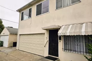 8216 S Van Ness Ave, Los Angeles, CA 90047 - Photo 21