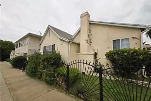 8216 S Van Ness Ave, Los Angeles, CA 90047 - Photo 5