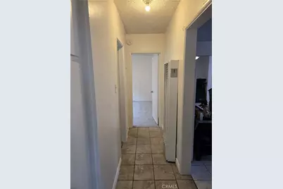 8216 S Van Ness Avenue, Los Angeles, CA 90047 - Photo 25