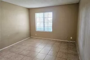 2554 Olive Dr, Palmdale, CA 93550 - Photo 19