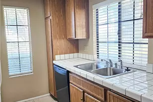 2554 Olive Dr, Palmdale, CA 93550 - Photo 9