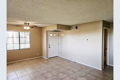 2554 Olive Drive #19, Palmdale, CA 93550 - Photo 3
