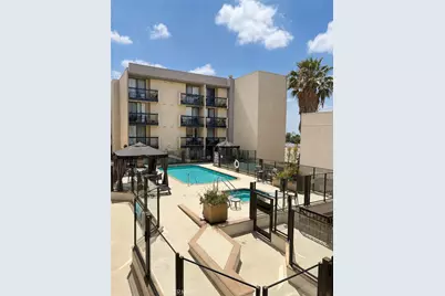 7320 Hawthorn #206, Los Angeles, CA 90046 - Photo 25