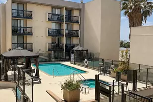 7320 Hawthorn, Los Angeles, CA 90046 - Photo 25