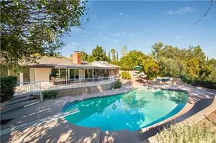 16722 Knollwood Dr, Granada Hills, CA 91344 - Photo 33