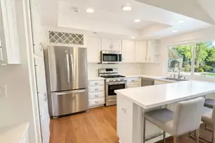 1229 Kelsford Ct, Westlake Village, CA 91361 - Photo 3